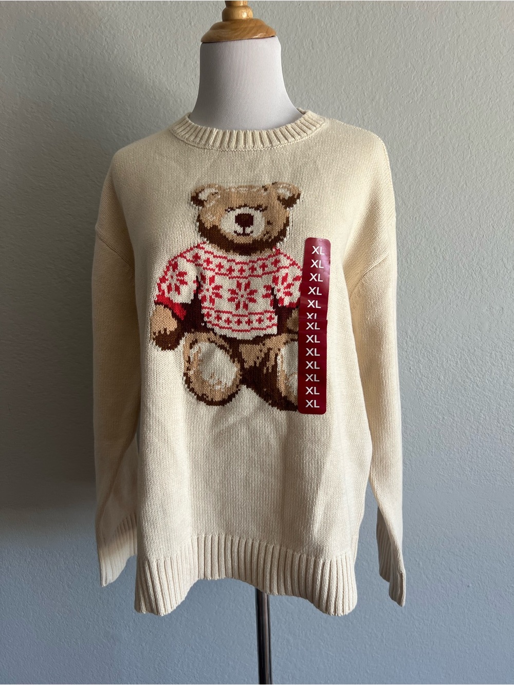 NWT Mighty Fine Bear Icon Sweater, XL